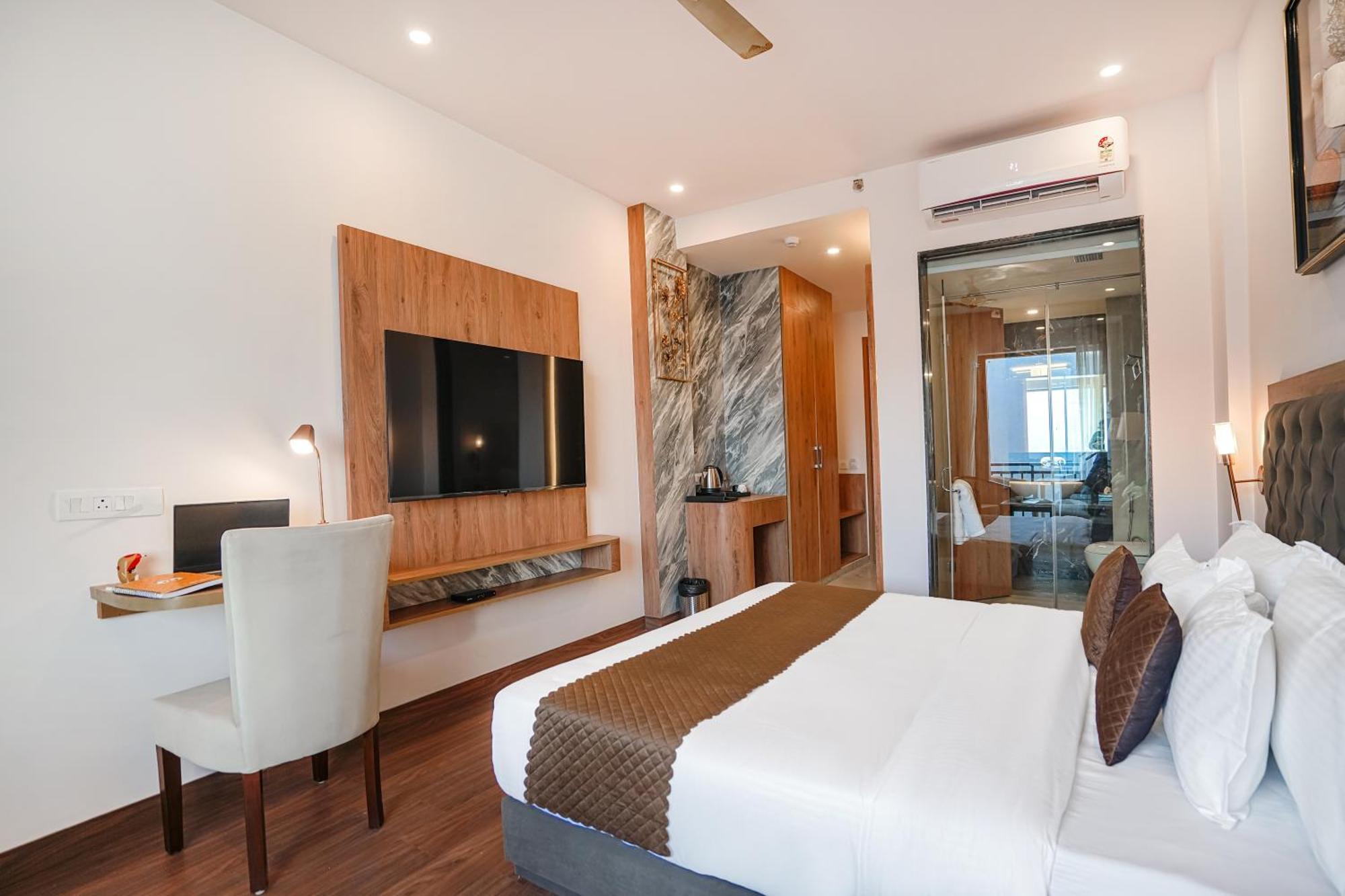The Sanawar Heights I Kasauli I New Property Экстерьер фото